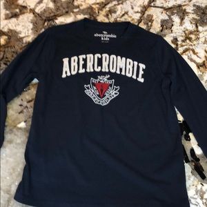 Abercrombie kids long sleeve tee boys size 11/12